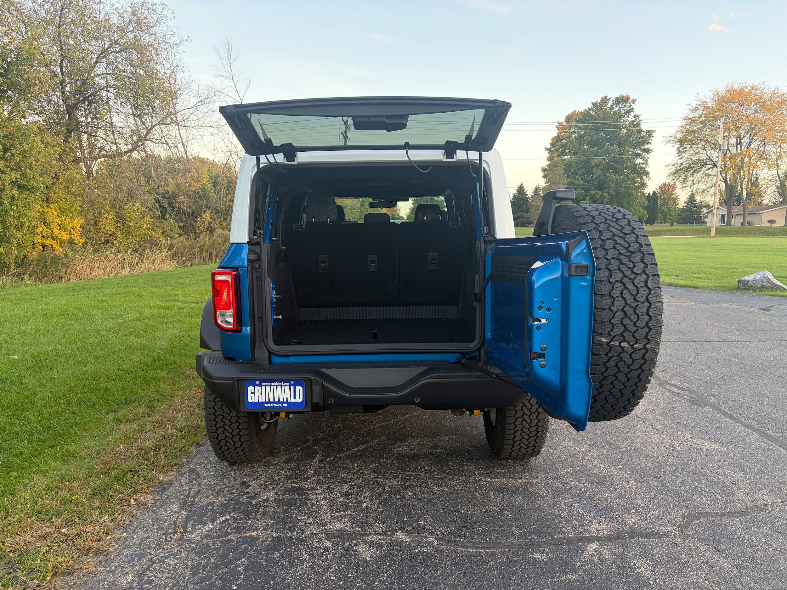 New 2026 Ford Bronco Heritage Edition AWD/4WD image 28