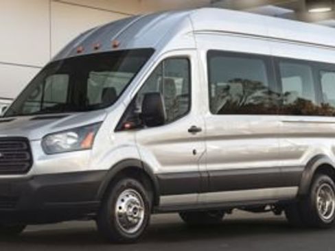 Used 2017 Ford Transit 350 XLT image 1