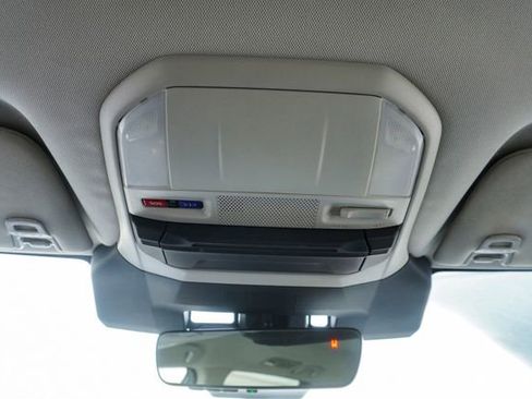 Used 2024 Subaru Ascent Limited image 28