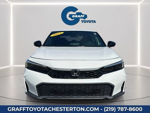 Used 2025 Honda Civic Sport image 12