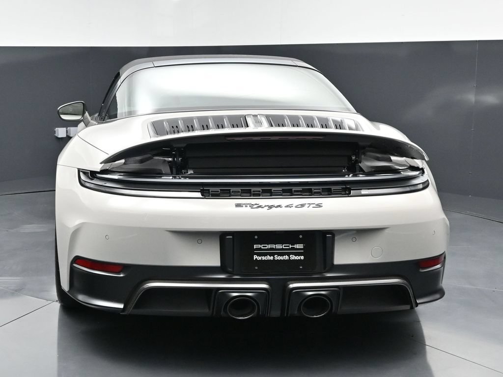 Certified 2026 Porsche 911 Targa 4 GTS AWD/4WD image 8