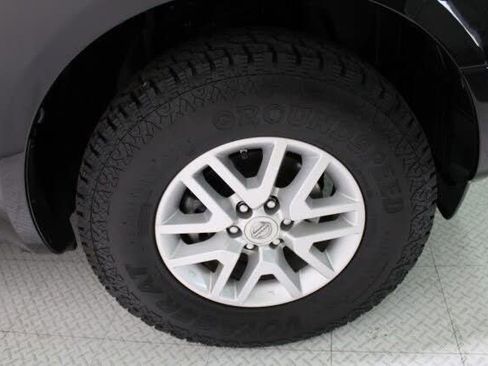 Used 2016 Nissan Frontier SV image 61