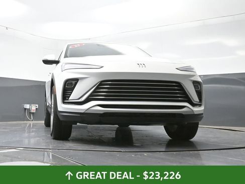 Used 2025 Buick Envista Preferred image 52