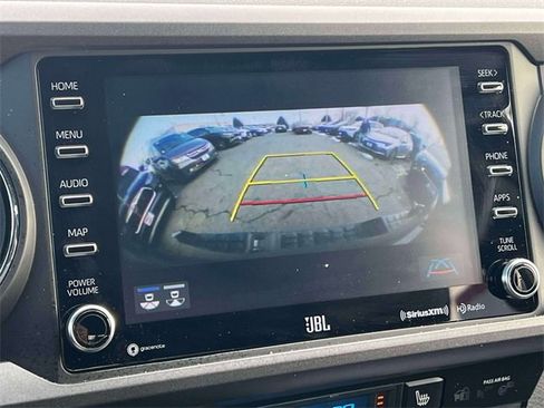 Certified 2023 Toyota Tacoma TRD Off-Road image 39