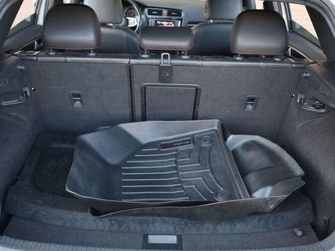 Used 2015 Volkswagen GTI SE w/ Lighting Package (SEL) image 11