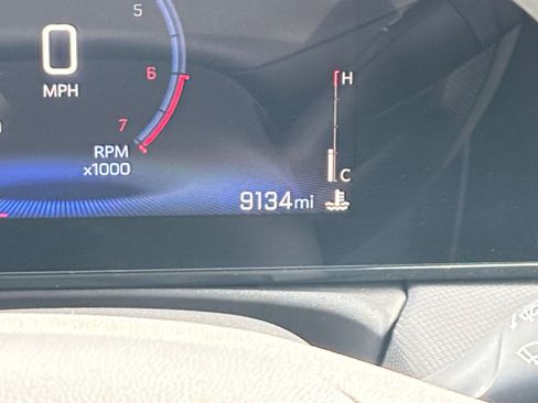 Used 2025 Chevrolet TrailBlazer LT w/ Driver Confidence Package image 38