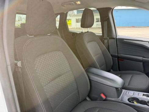 Used 2025 Ford Escape Active FWD image 22