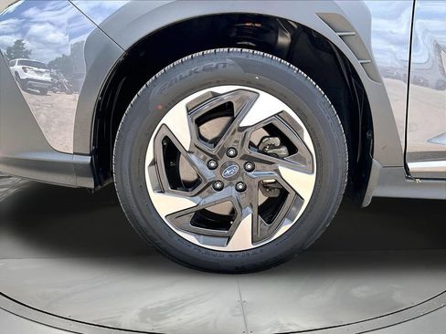 Used 2025 Subaru Crosstrek 2.5i Limited w/ Popular Package #4A AWD/4WD image 34
