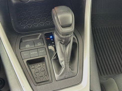 Used 2025 Toyota RAV4 LE FWD image 25