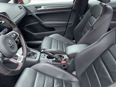 Used 2020 Volkswagen Golf 4-Door FWD image 13