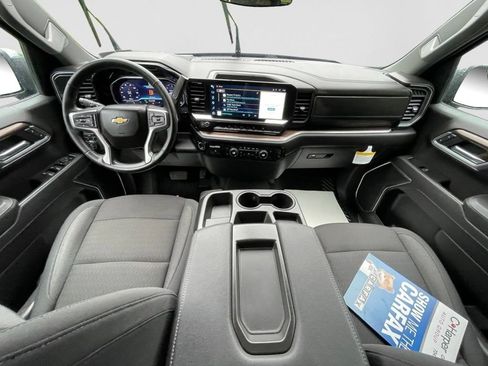 Certified 2025 Chevrolet Silverado 1500 LT AWD/4WD image 28