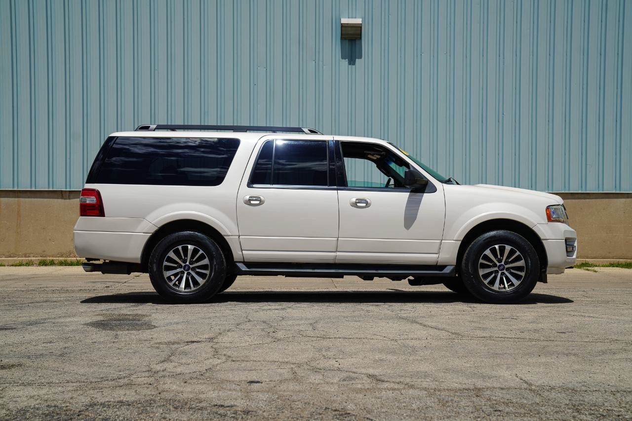 Used 2015 Ford Expedition EL XLT AWD/4WD image 12