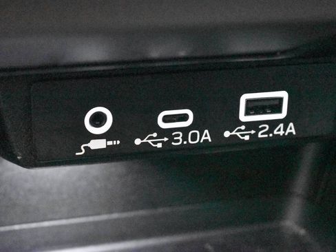 Used 2024 Subaru Crosstrek 2.5i Limited image 23