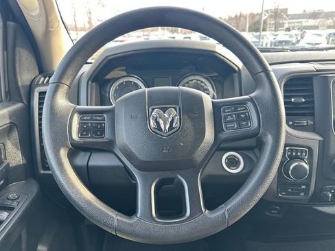 Used 2018 RAM 1500 ST image 13