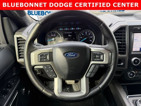 Used 2021 Ford Expedition XLT RWD image 13