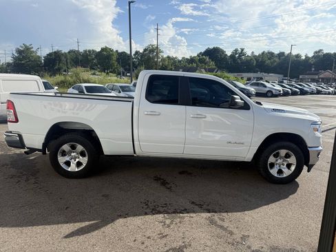 Used 2022 RAM 1500 Big Horn AWD/4WD image 6