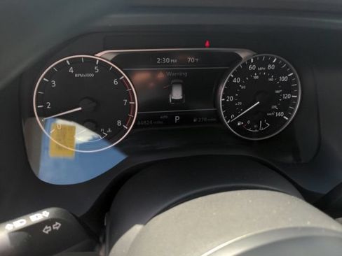 Used 2021 Nissan Rogue S AWD/4WD image 12