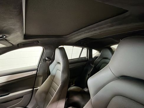 Used 2023 Porsche Panamera GTS image 26