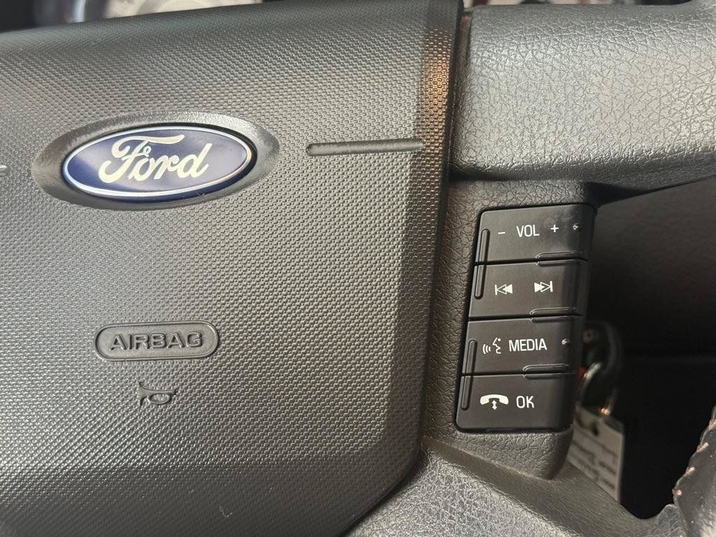 Used 2010 Ford Edge Limited FWD image 32