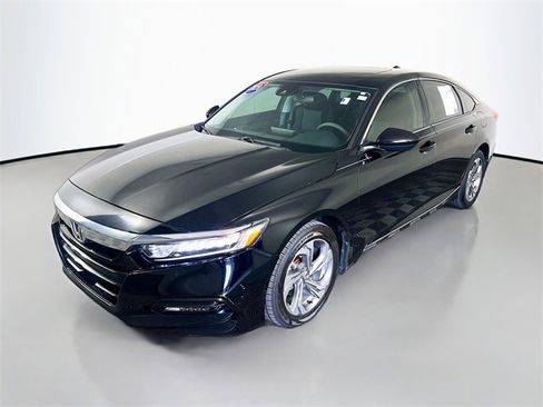 Used 2020 Honda Accord EX image 3