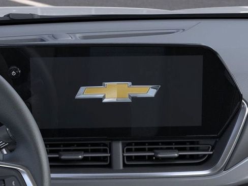 New 2026 Chevrolet Trax LT w/ Driver Confidence Package FWD image 20