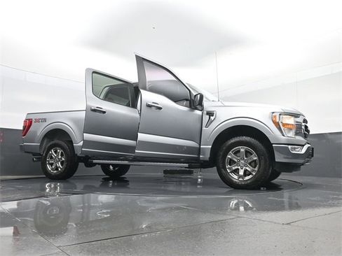 Used 2021 Ford F150 XLT w/ XTR Package image 29