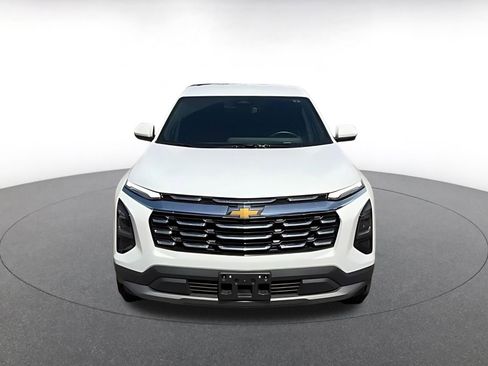 Used 2025 Chevrolet Equinox LT AWD/4WD image 4