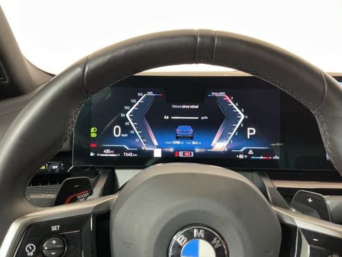 Certified 2025 BMW 530i w/ M Sport Package RWD image 10