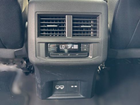 Used 2021 Volkswagen Atlas SEL image 26