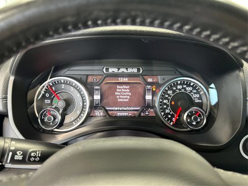 Used 2022 RAM 1500 Laramie AWD/4WD image 14