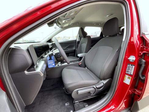 New 2026 Hyundai Kona SE AWD/4WD image 11