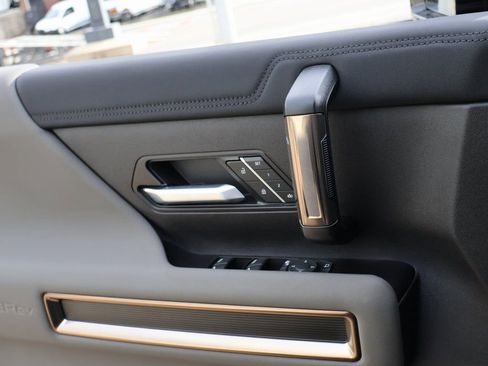 New 2025 GMC Hummer EV 3X image 47