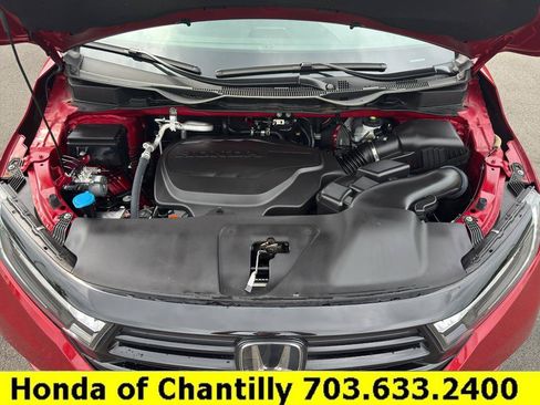 Certified 2023 Honda Odyssey Sport image 30