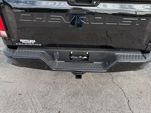 New 2025 Chevrolet Colorado Z71 image 8