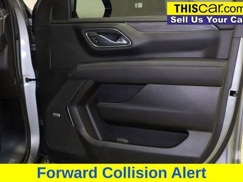 Used 2023 GMC Yukon XL SLT w/ Max Trailering Package image 32