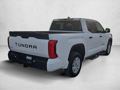 Used 2023 Toyota Tundra SR5 w/ SR5 Convenience Package AWD/4WD image 5
