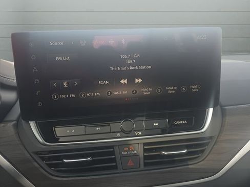 Certified 2025 Nissan Altima 2.5 SL image 16