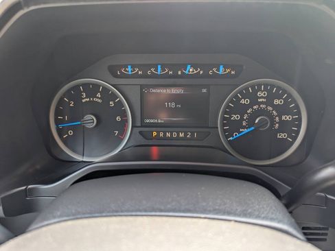 Used 2016 Ford F150 XLT w/ Equipment Group 302A Luxury AWD/4WD image 17