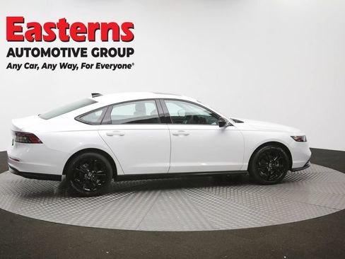 Used 2025 Honda Accord SE image 43