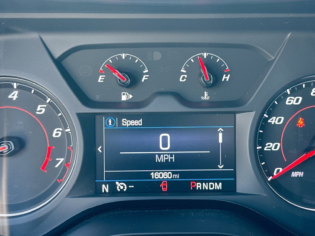 Used 2023 Chevrolet Camaro LT w/ Redline Edition RWD image 11