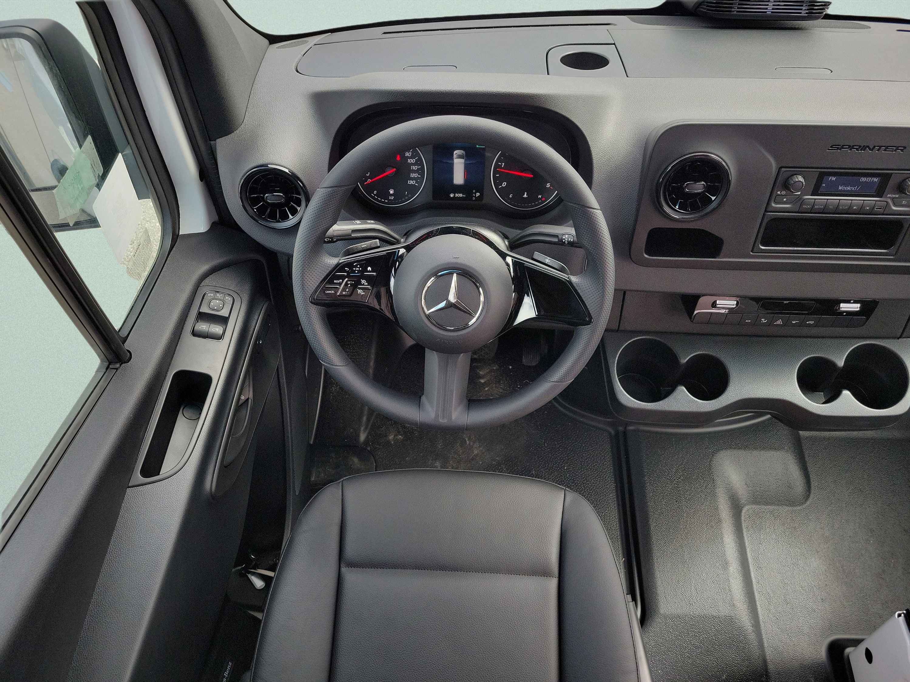 Used 2026 Mercedes-Benz Sprinter 3500 image 7