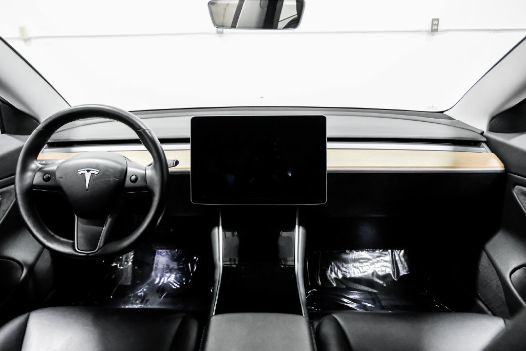 Used 2018 Tesla Model 3 Long Range RWD image 20
