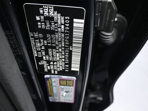 Used 2023 Kia Sorento SX AWD/4WD image 9