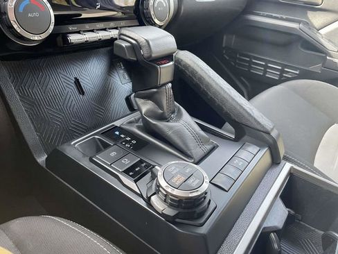 Used 2024 Toyota Tacoma TRD Off-Road image 30