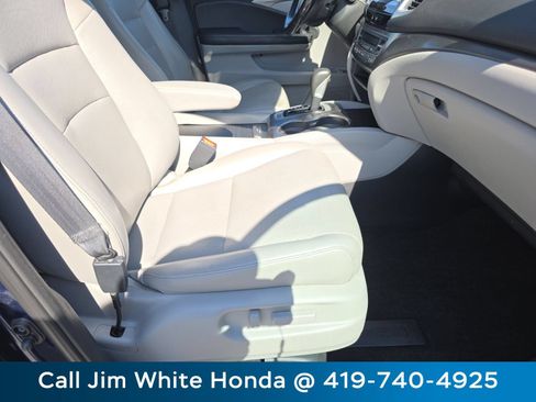 Certified 2017 Honda Ridgeline RTL-T image 23