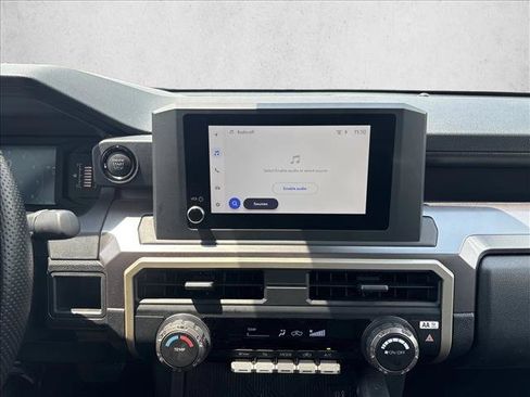 Certified 2026 Toyota Tacoma SR5 AWD/4WD image 14