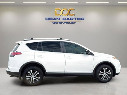 Used 2016 Toyota RAV4 LE AWD/4WD image 6