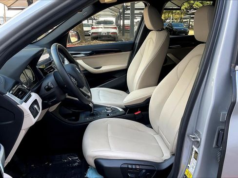 Used 2021 BMW X1 xDrive28i w/ Convenience Package image 6