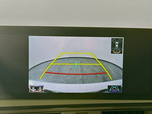 Certified 2022 Lexus ES 350 w/ Premium Package image 17