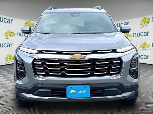 Used 2025 Chevrolet Equinox LT w/ Convenience Package II image 3